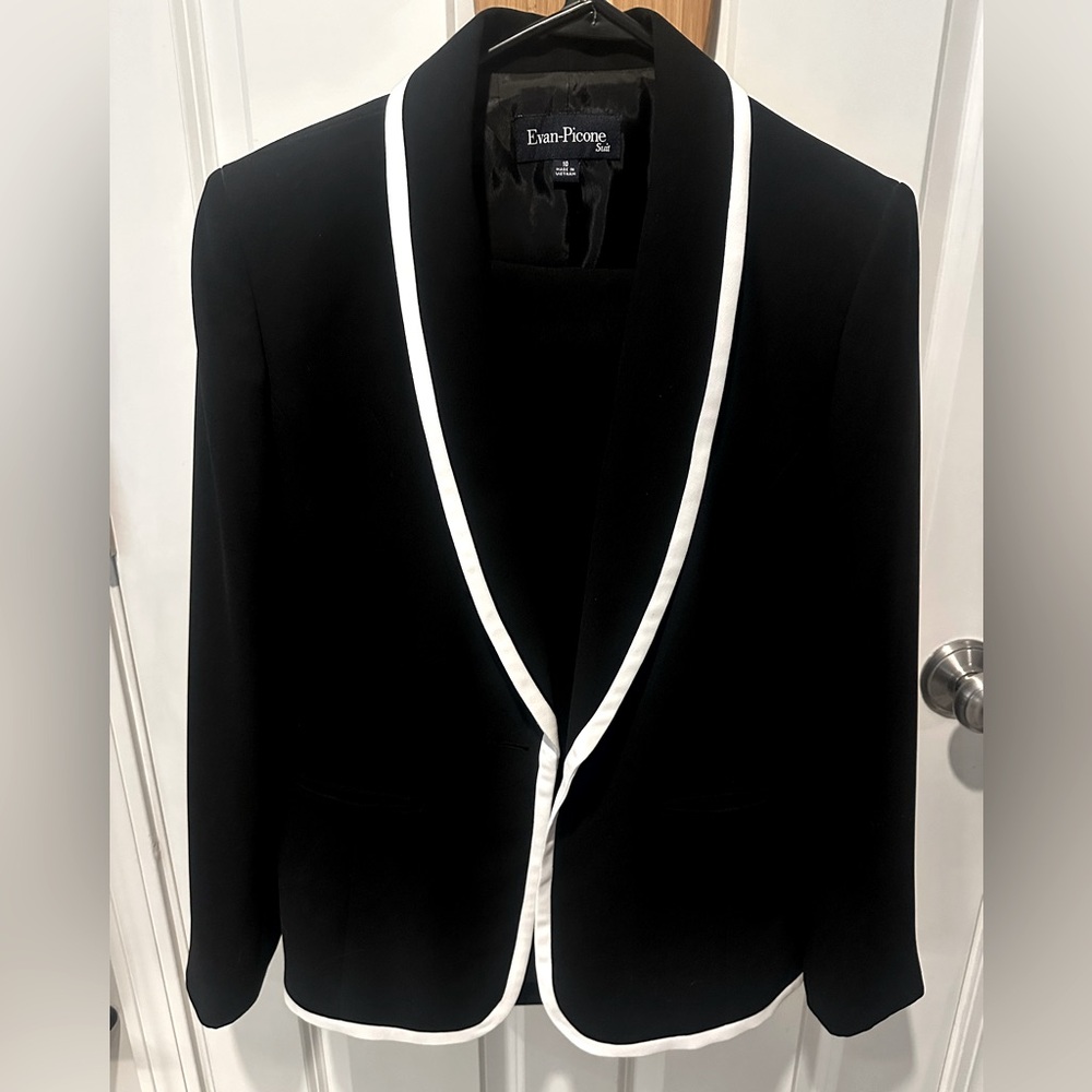 Evan-Picone Suit - black with white details. Size 10